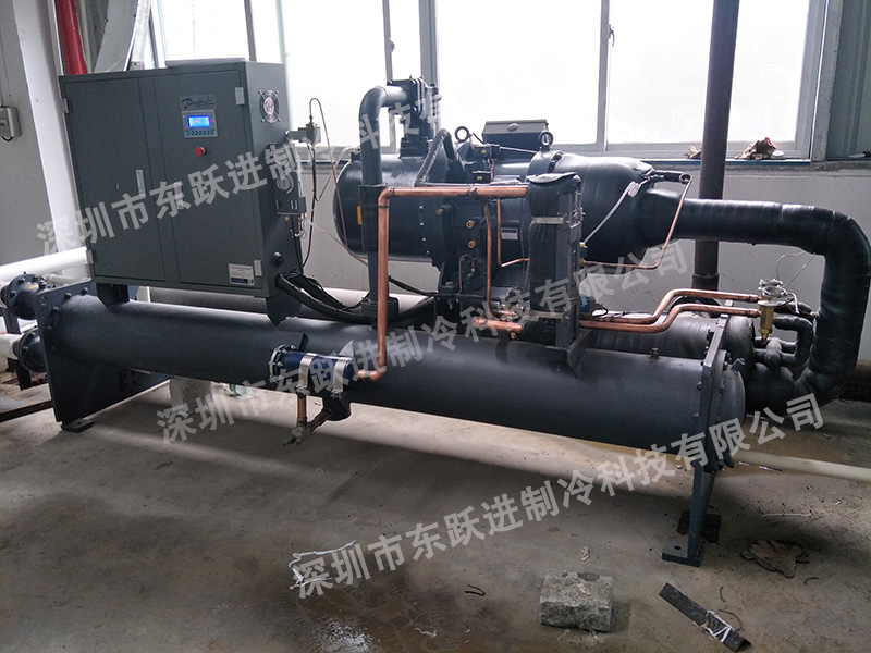 工業(yè)螺桿冷水機(jī)廠家